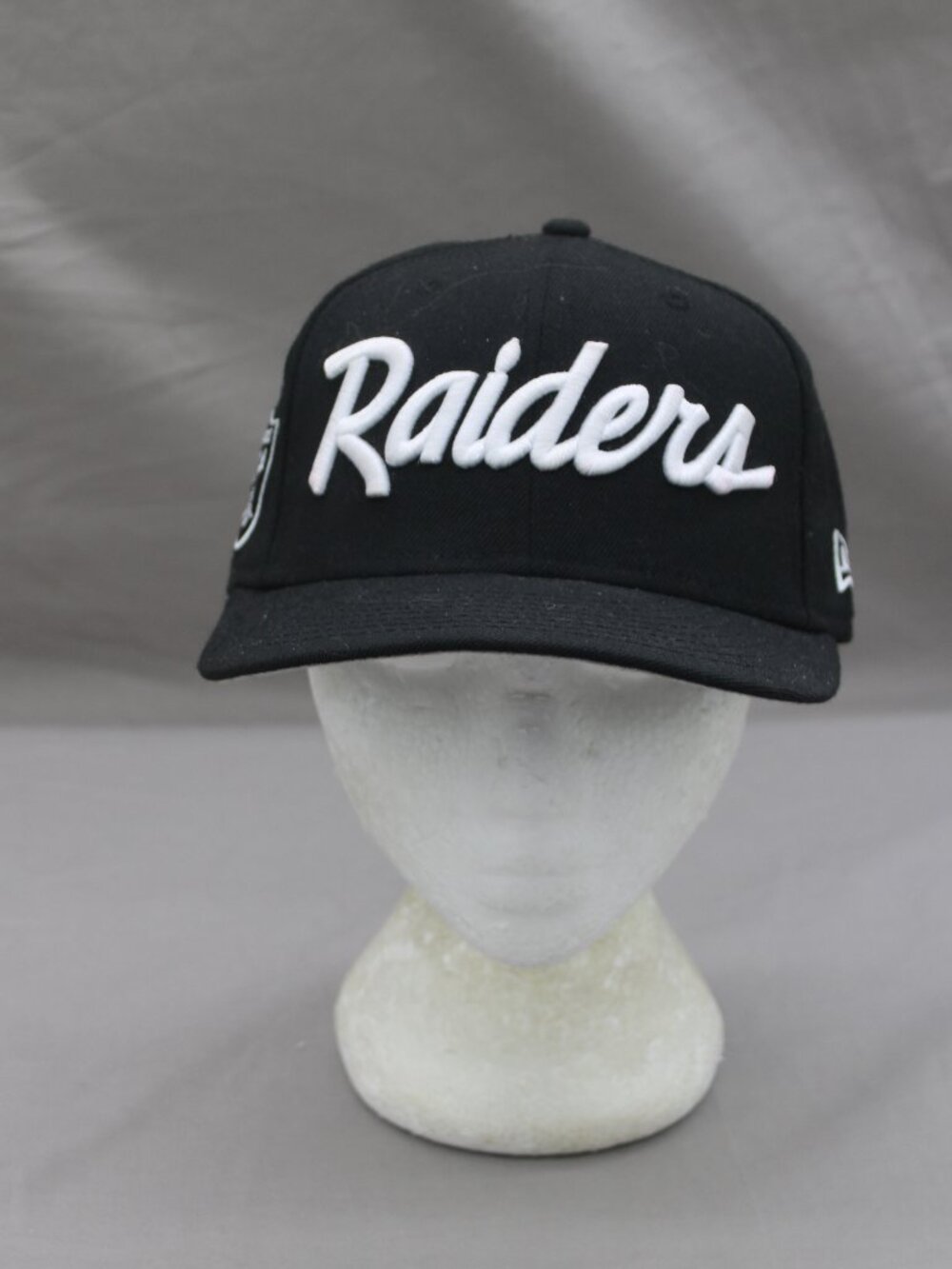 Oakland Raiders Hat (Retro) - Wool Script Logo by New Era - Adult Snapback